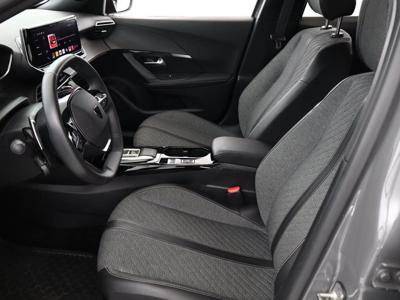 2024 Peugeot 2008 - 14