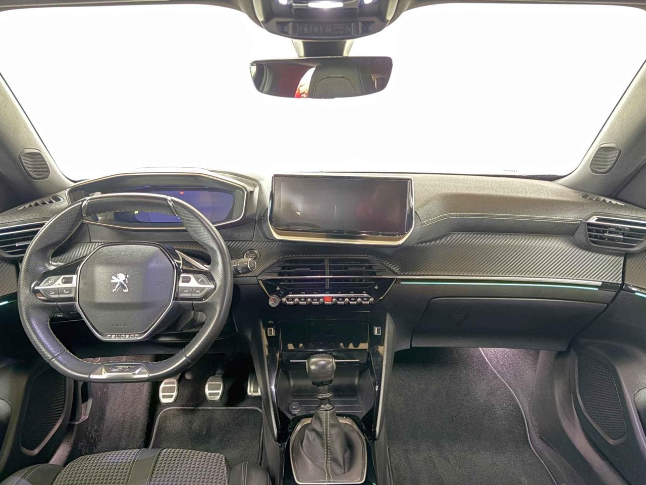 2021 Peugeot 2008 - 8