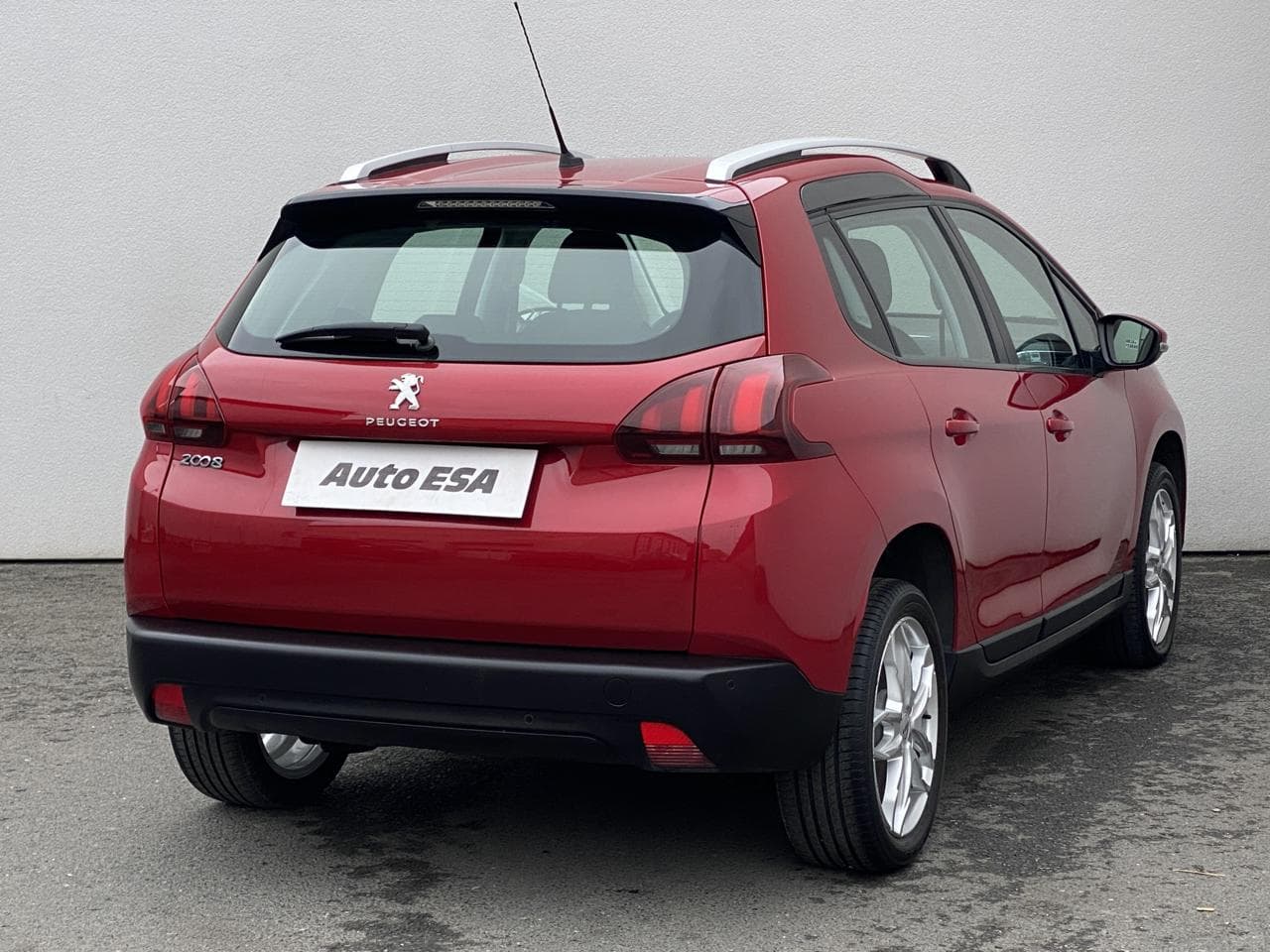 2018 Peugeot 2008 - 4