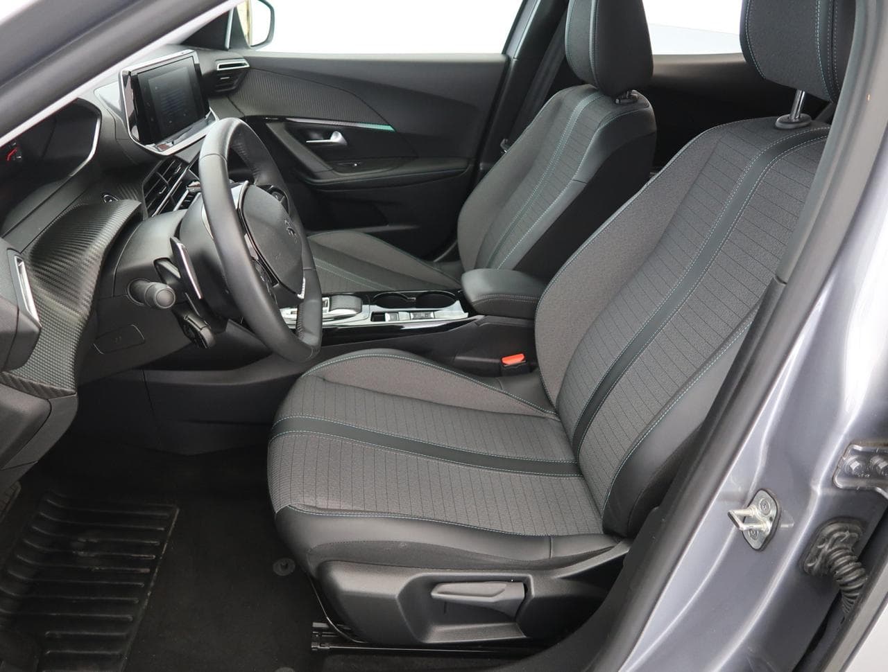 2022 Peugeot 2008 - 16