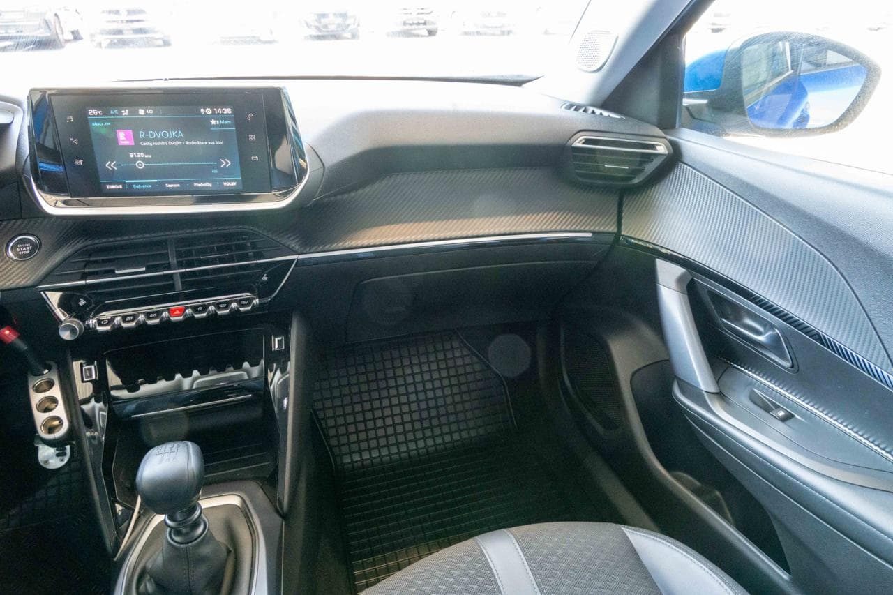 2020 Peugeot 2008 - 11