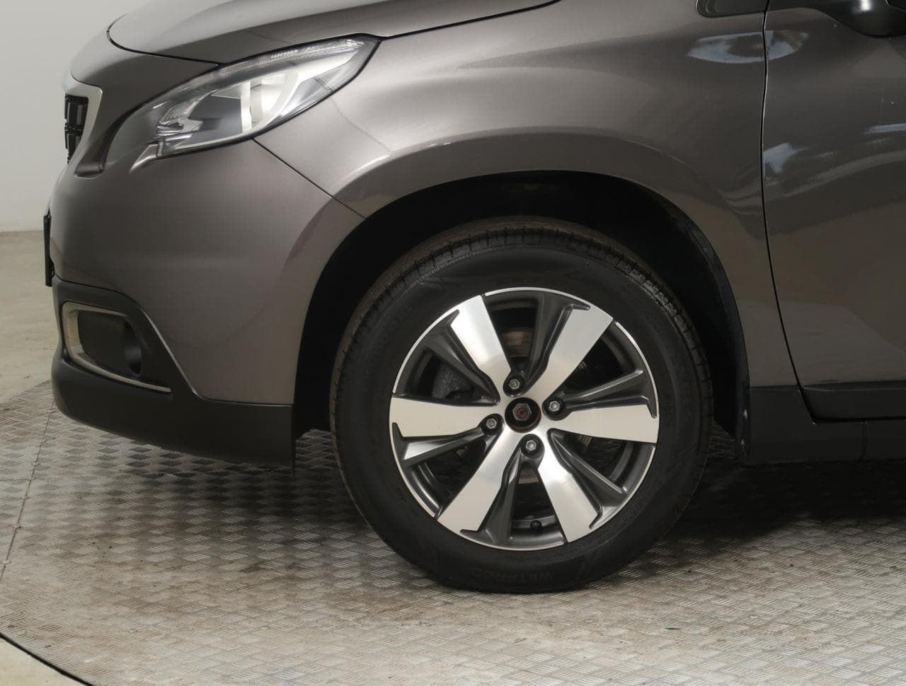 2018 Peugeot 2008 - 20