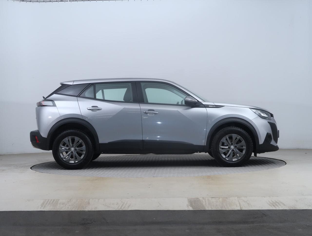 2021 Peugeot 2008 - 8