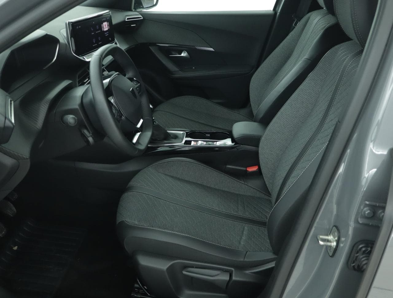 2025 Peugeot 2008 - 16