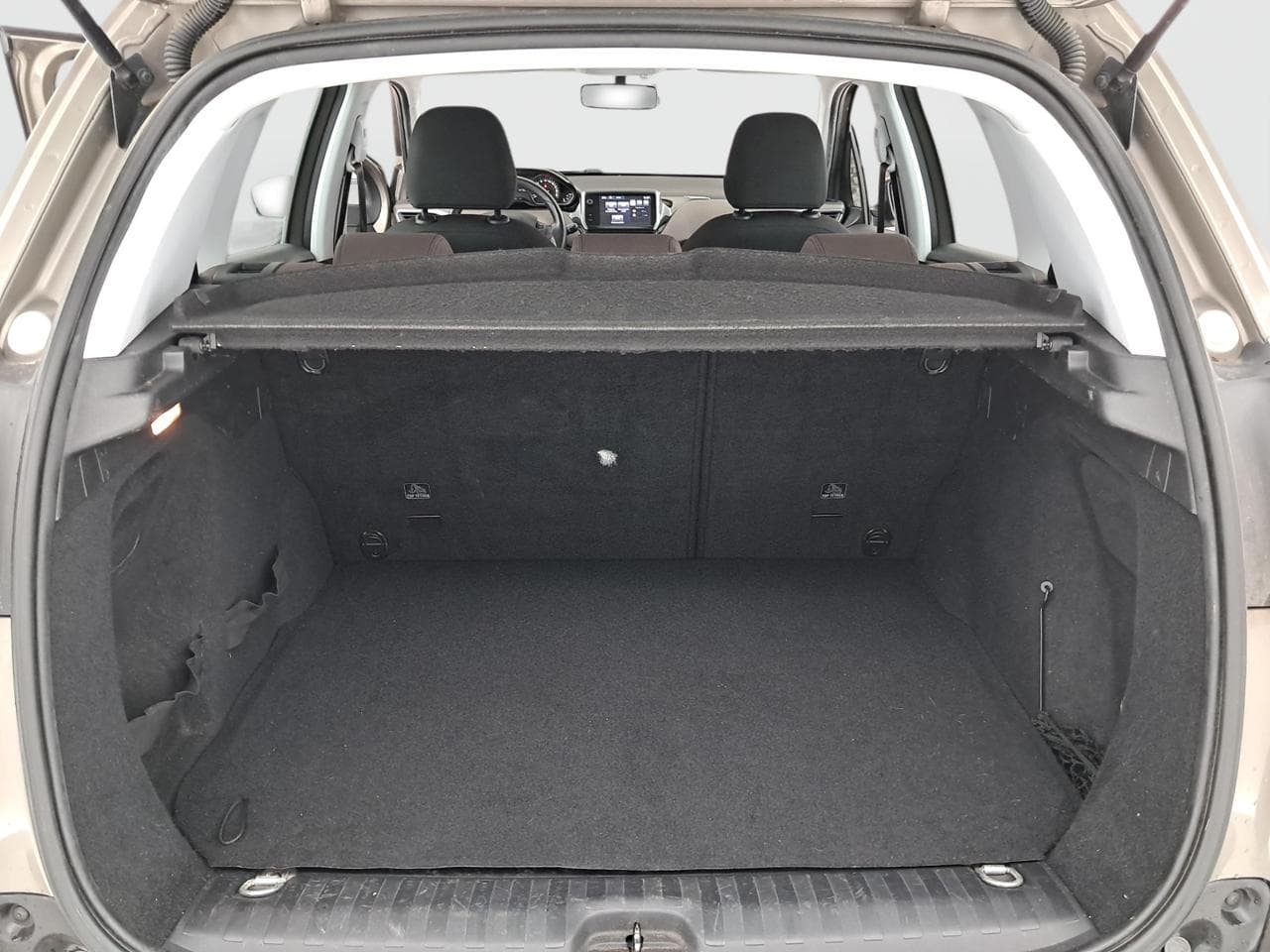 2015 Peugeot 2008 - 20