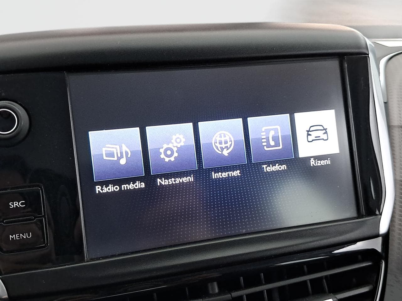 2015 Peugeot 2008 - 19