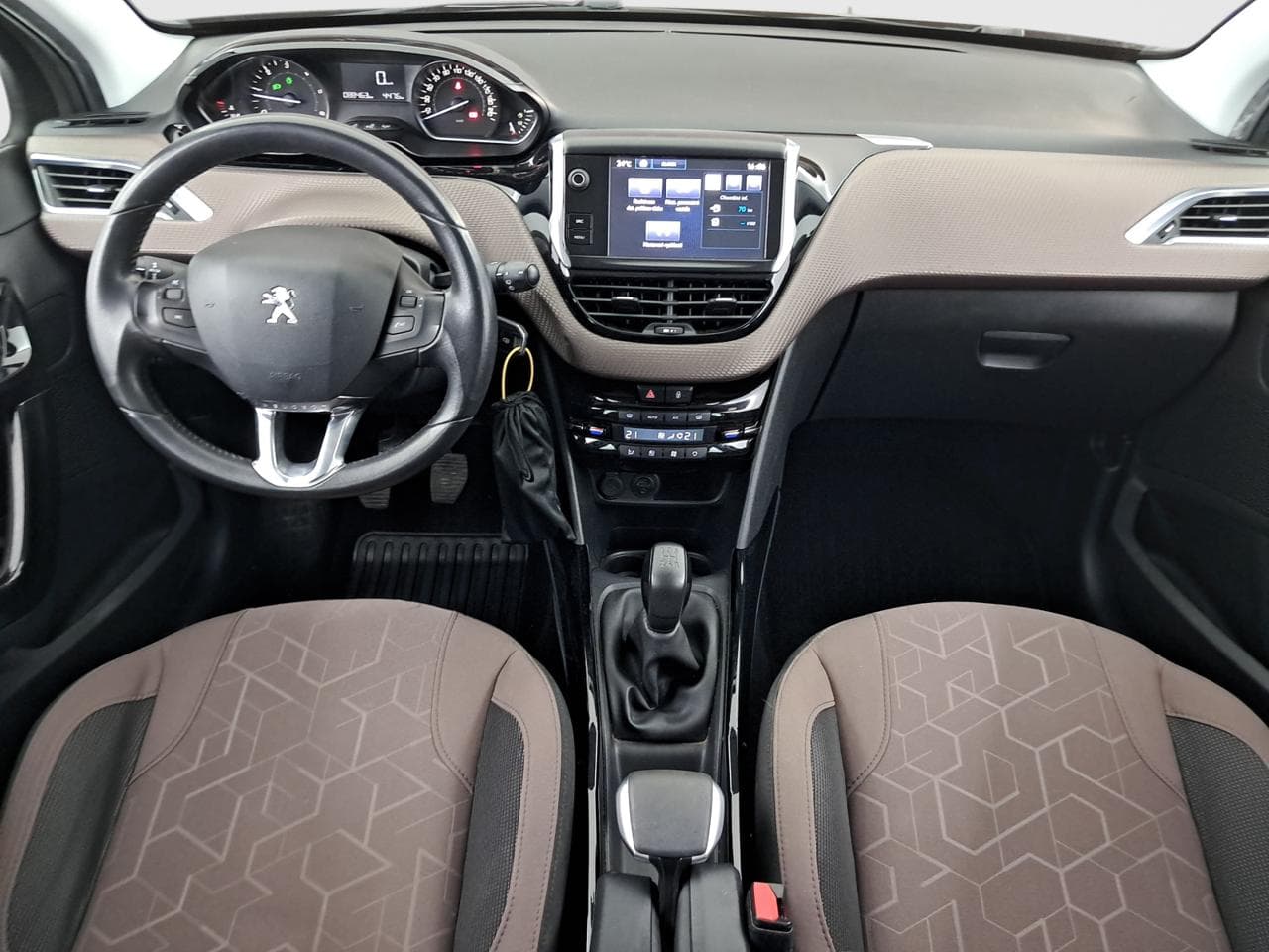 2015 Peugeot 2008 - 10