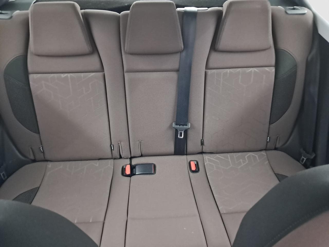 2015 Peugeot 2008 - 14
