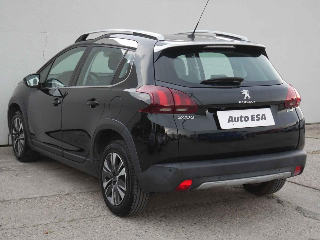 2016 Peugeot 2008 - 4
