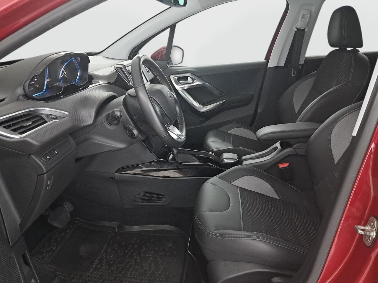 2018 Peugeot 2008 - 16