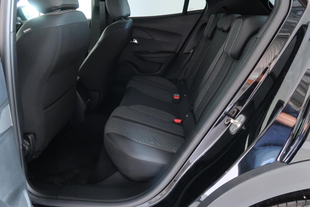 2025 Peugeot 2008 - 15