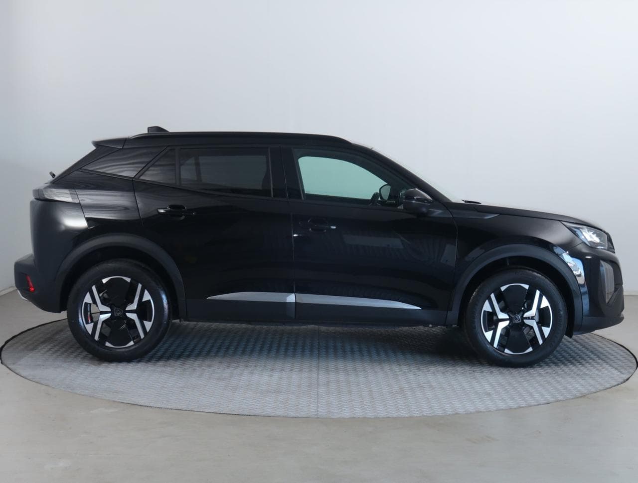 2025 Peugeot 2008 - 8