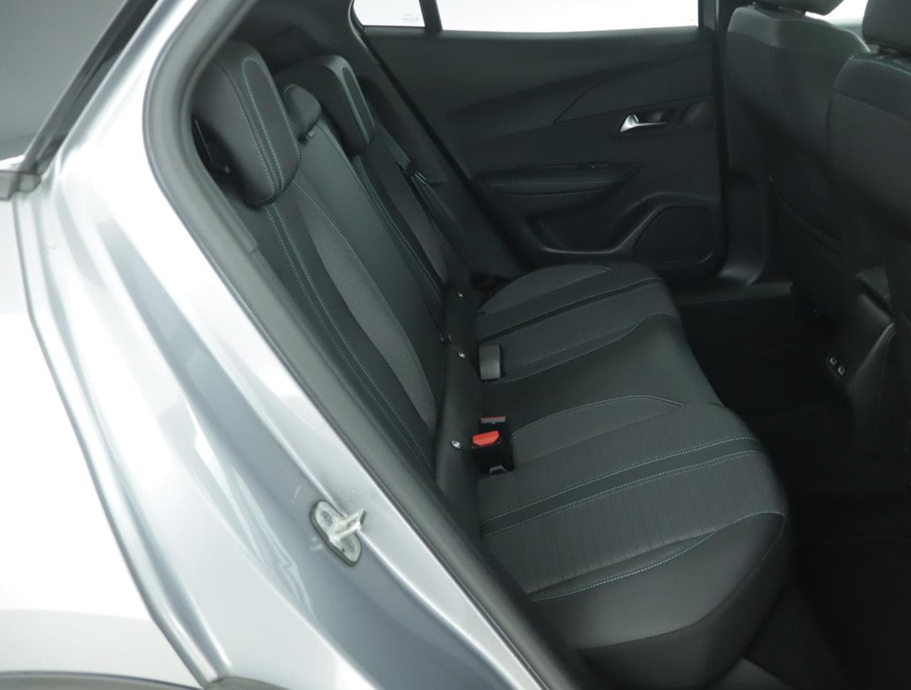 2022 Peugeot 2008 - 13
