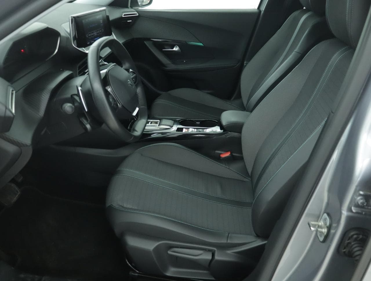 2022 Peugeot 2008 - 16
