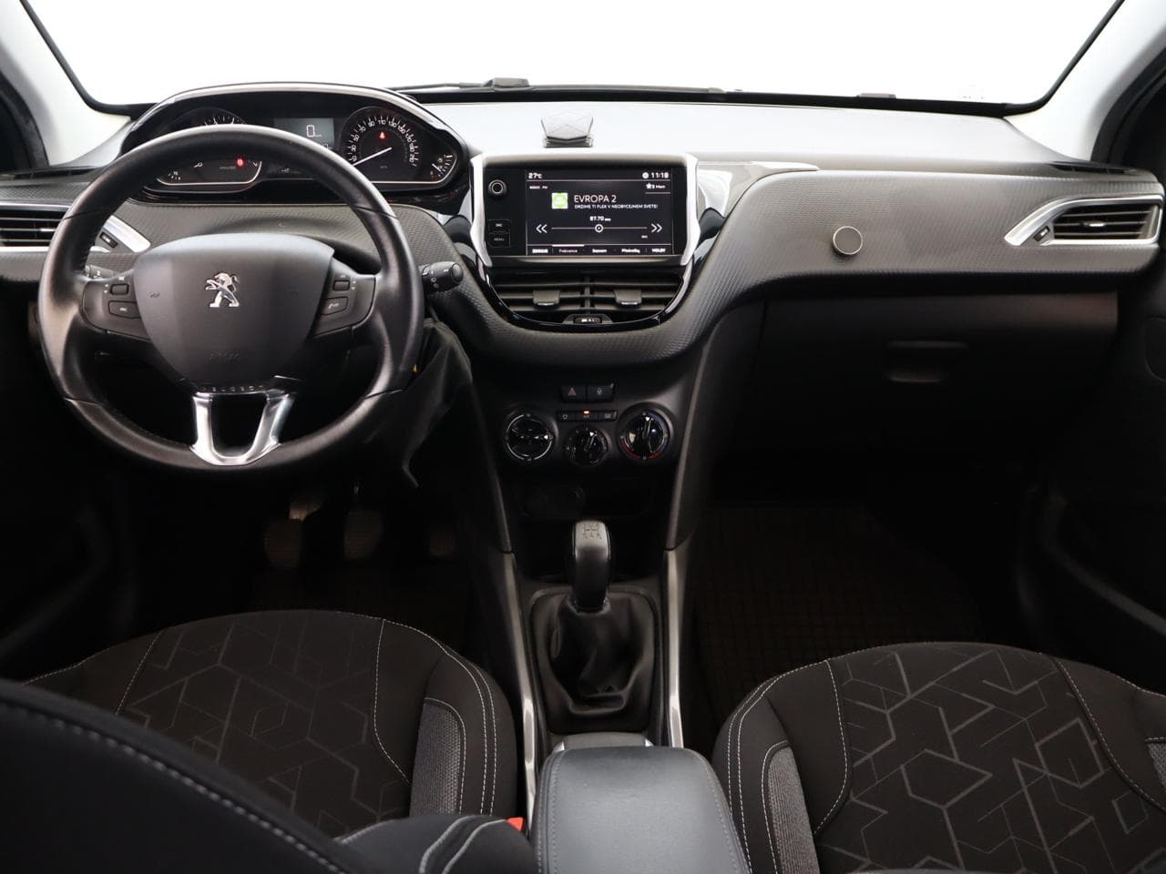 2018 Peugeot 2008 - 9