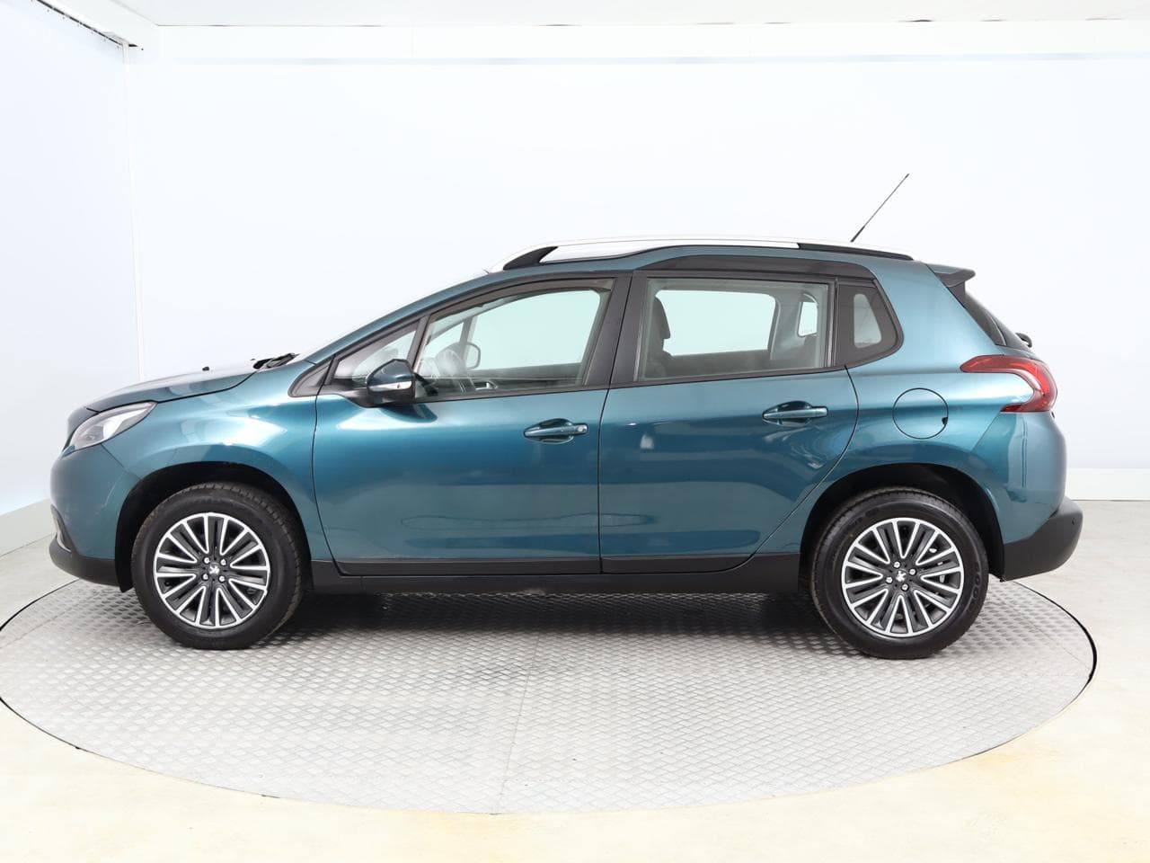 2018 Peugeot 2008 - 4