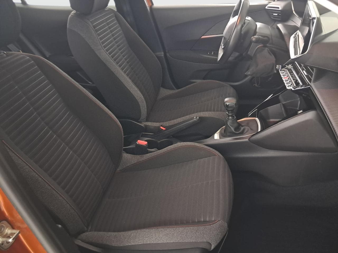 2020 Peugeot 2008 - 12