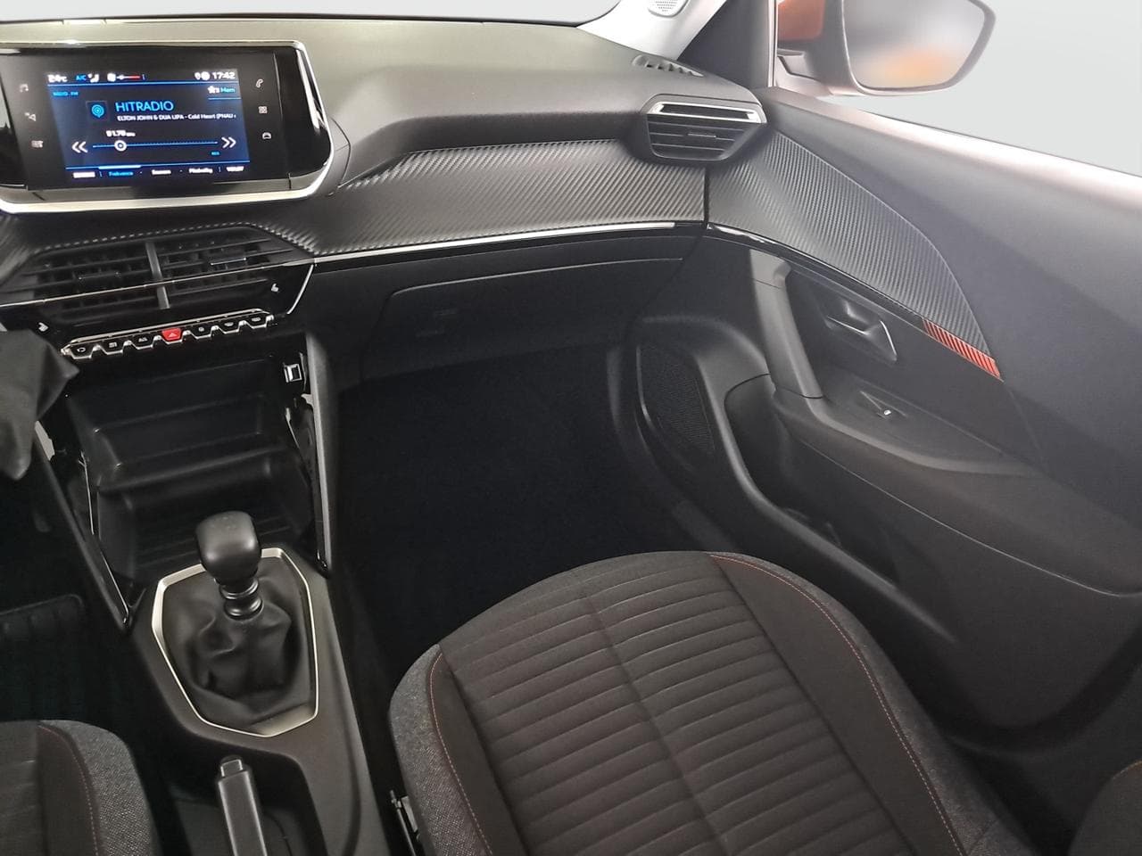 2020 Peugeot 2008 - 11