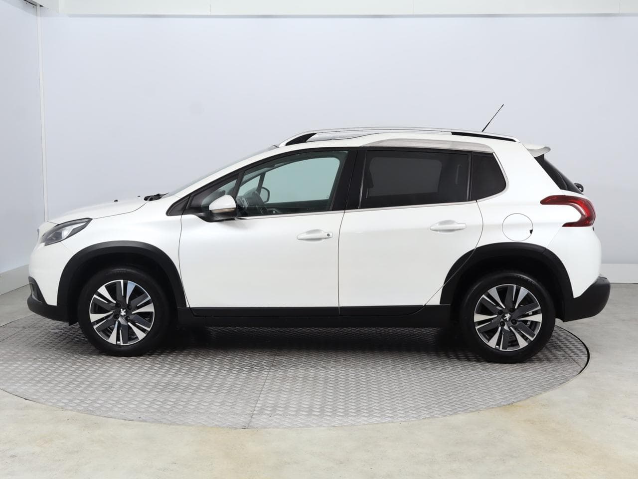2019 Peugeot 2008 - 4