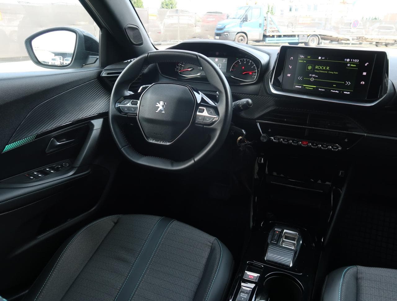 2023 Peugeot 2008 - 9