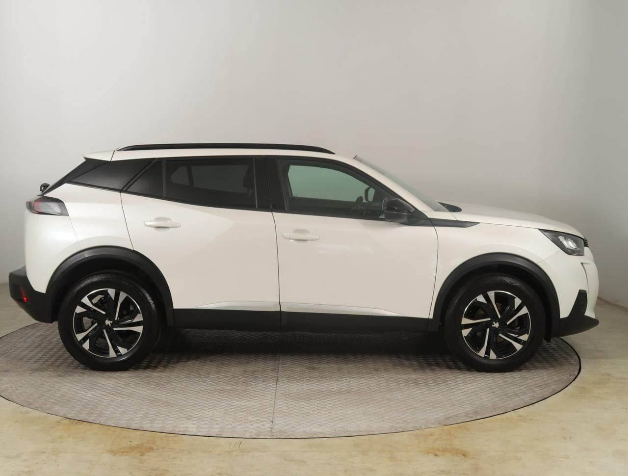 2023 Peugeot 2008 - 8