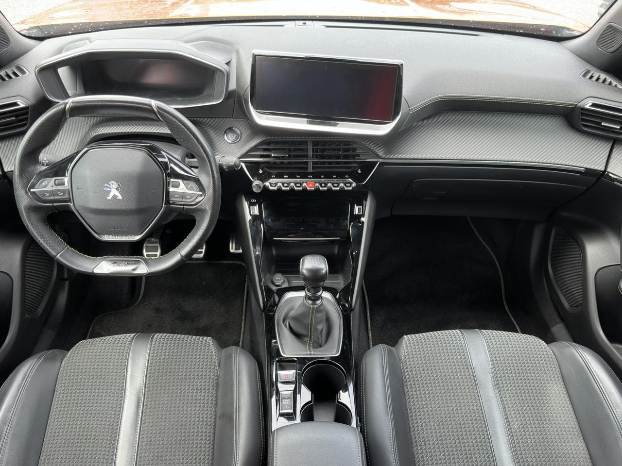 2021 Peugeot 2008 - 8