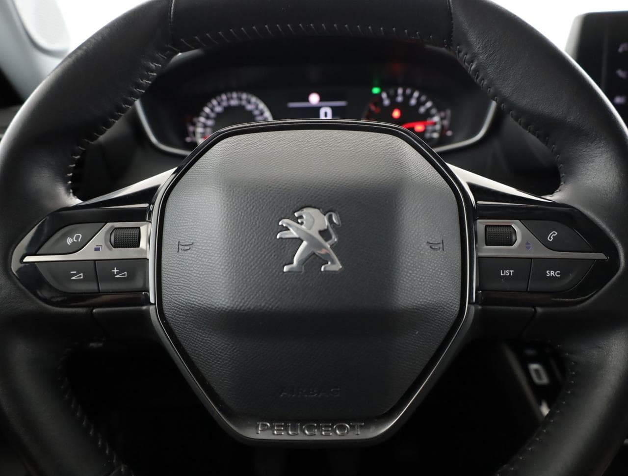 2021 Peugeot 2008 - 14