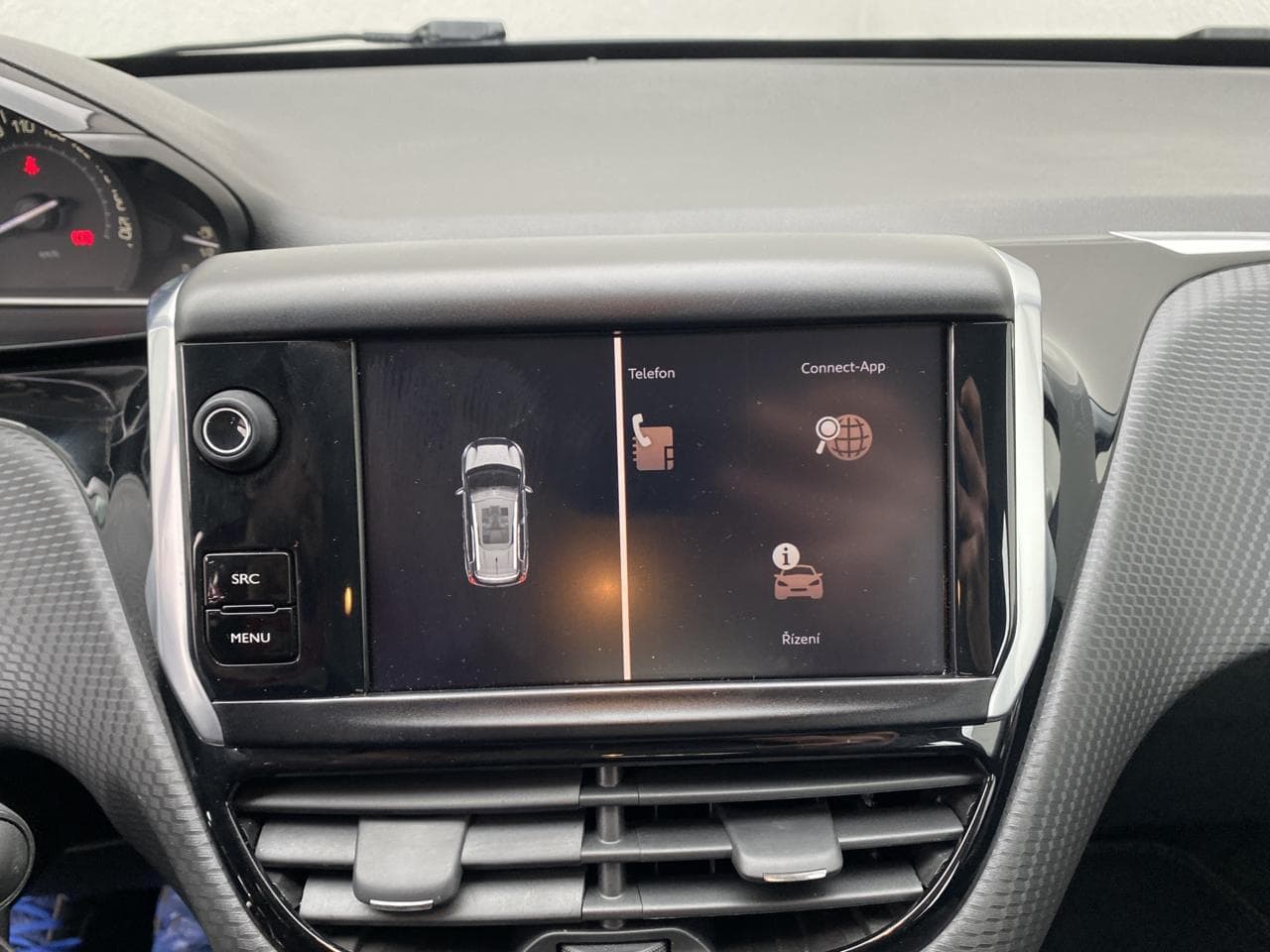 2017 Peugeot 2008 - 17