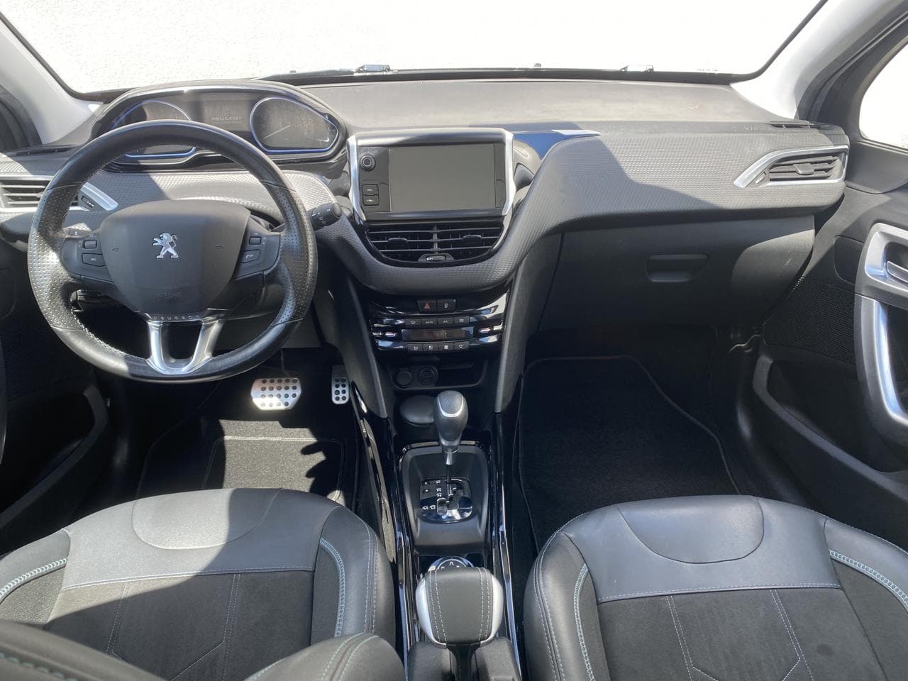2018 Peugeot 2008 - 8