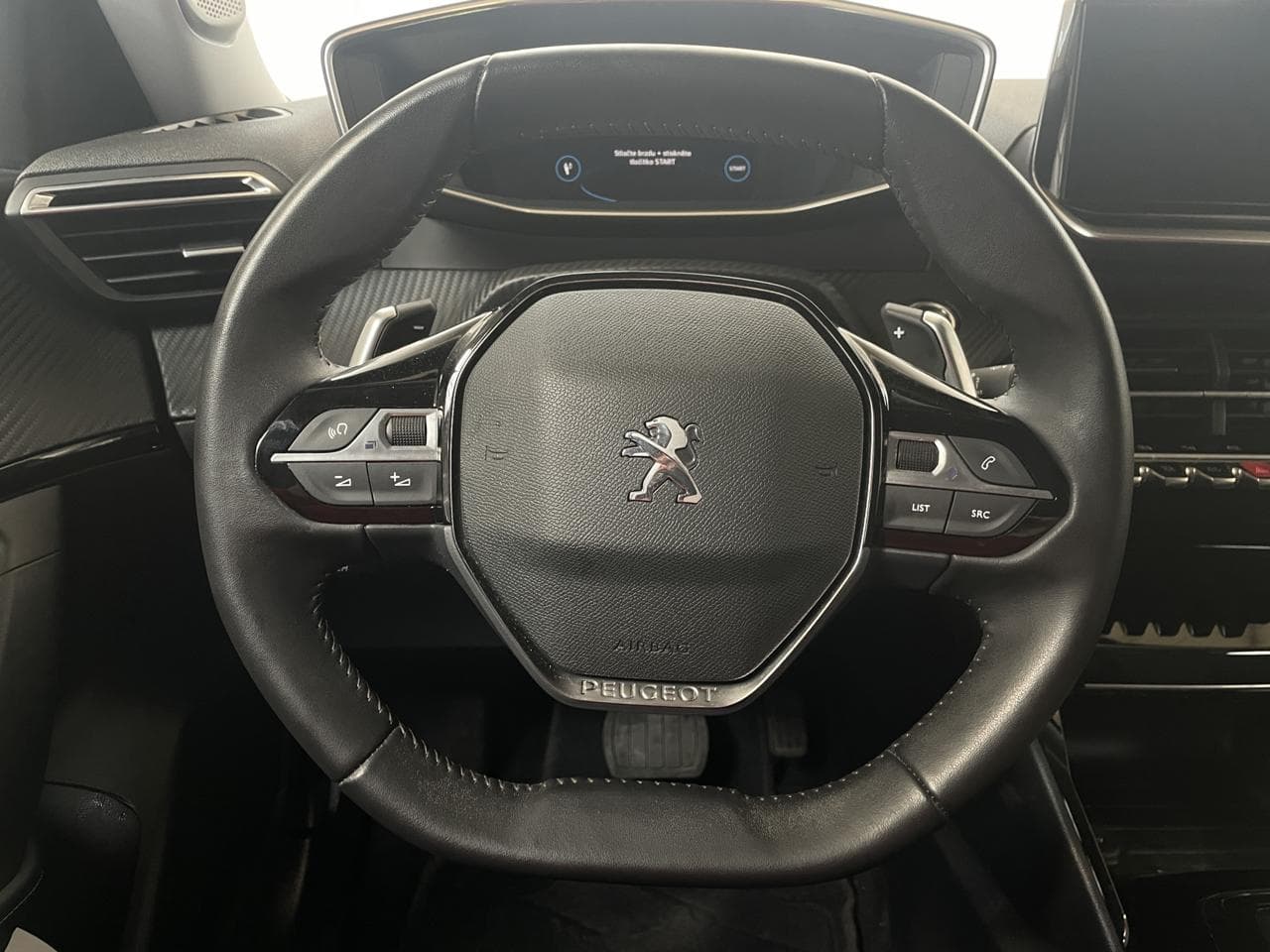 2022 Peugeot 2008 - 12