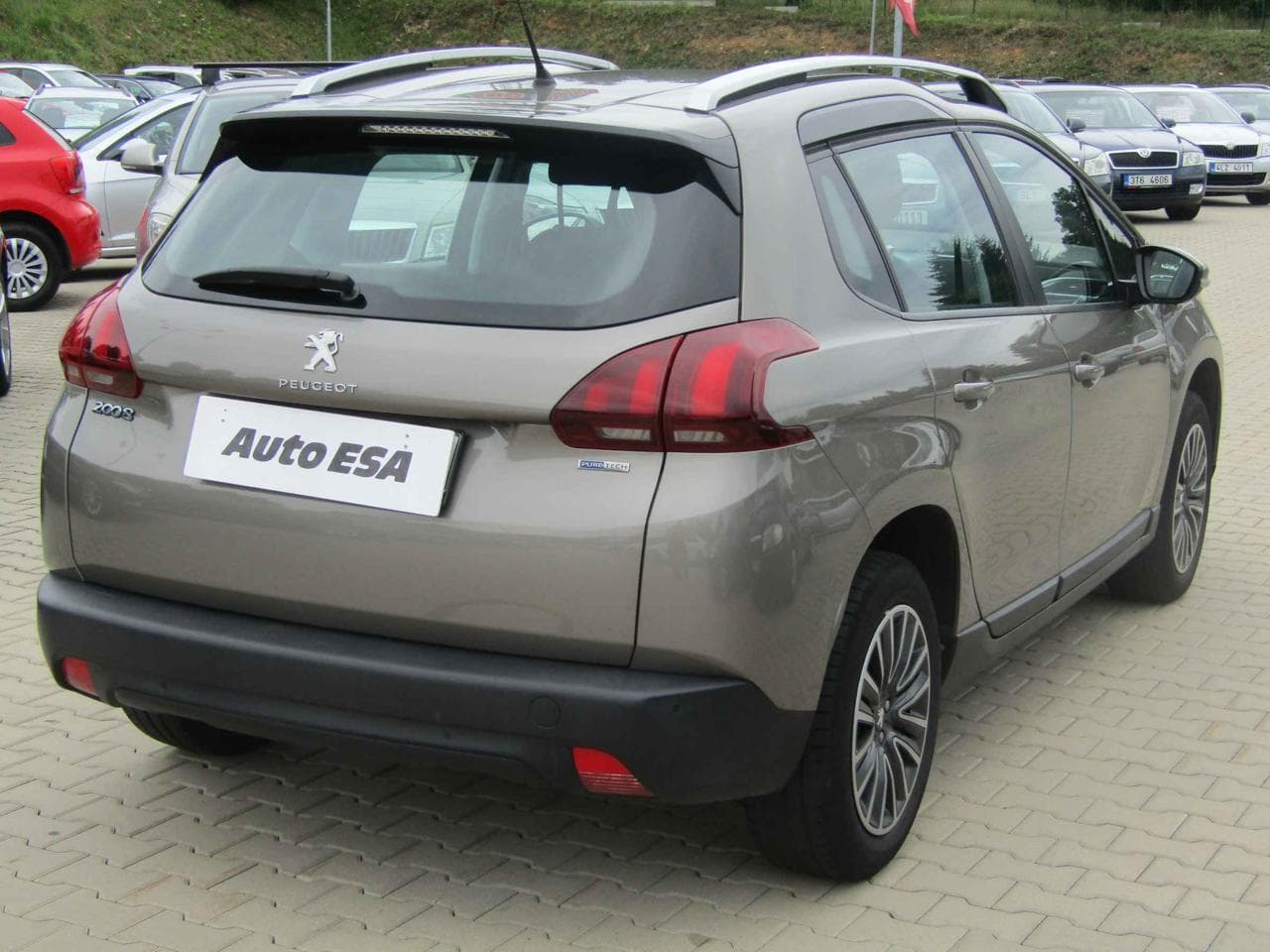 2017 Peugeot 2008 - 4
