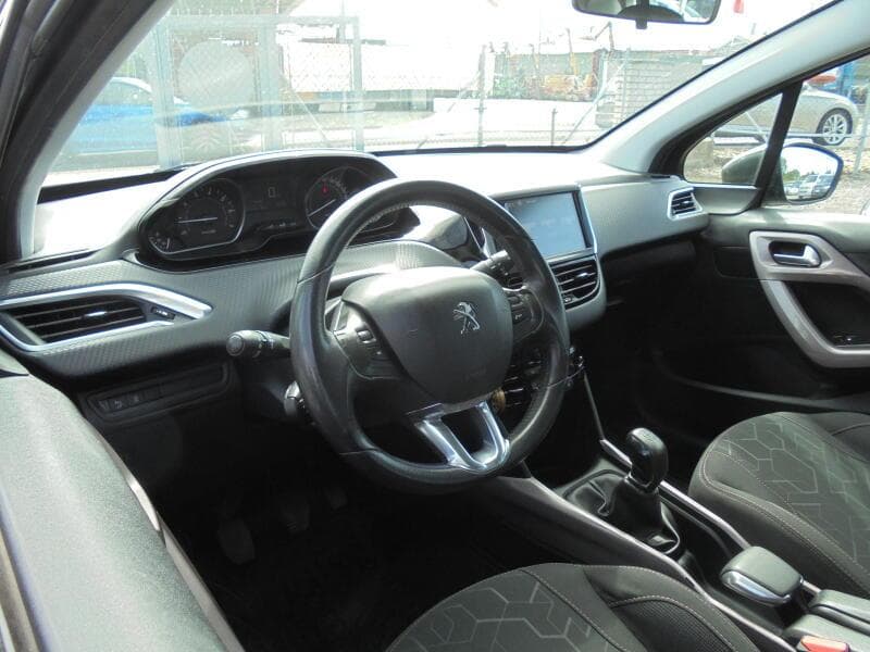 2015 Peugeot 2008 - 10