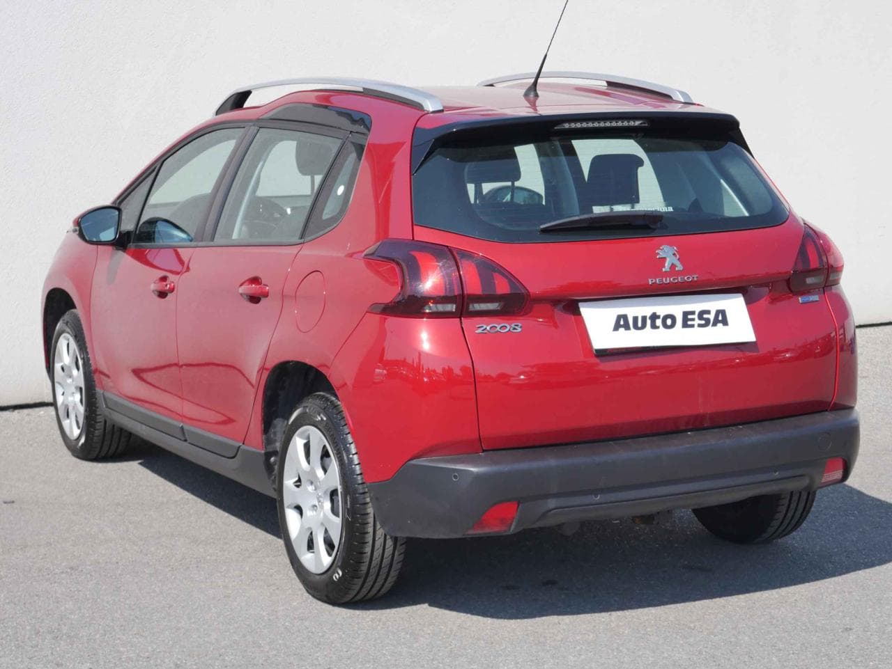 2017 Peugeot 2008 - 6
