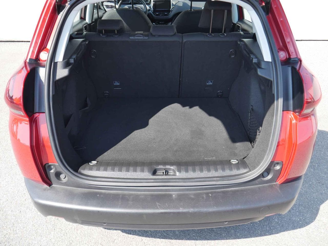2017 Peugeot 2008 - 7