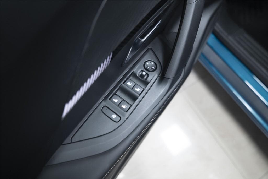 2025 Peugeot 2008 - 22