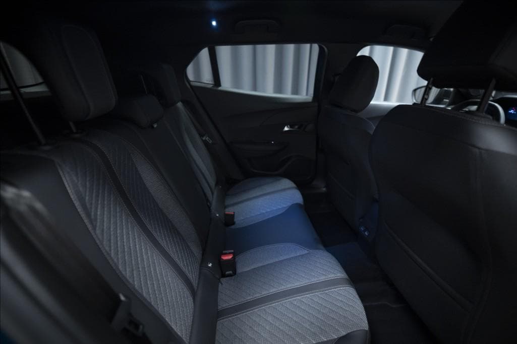 2025 Peugeot 2008 - 11