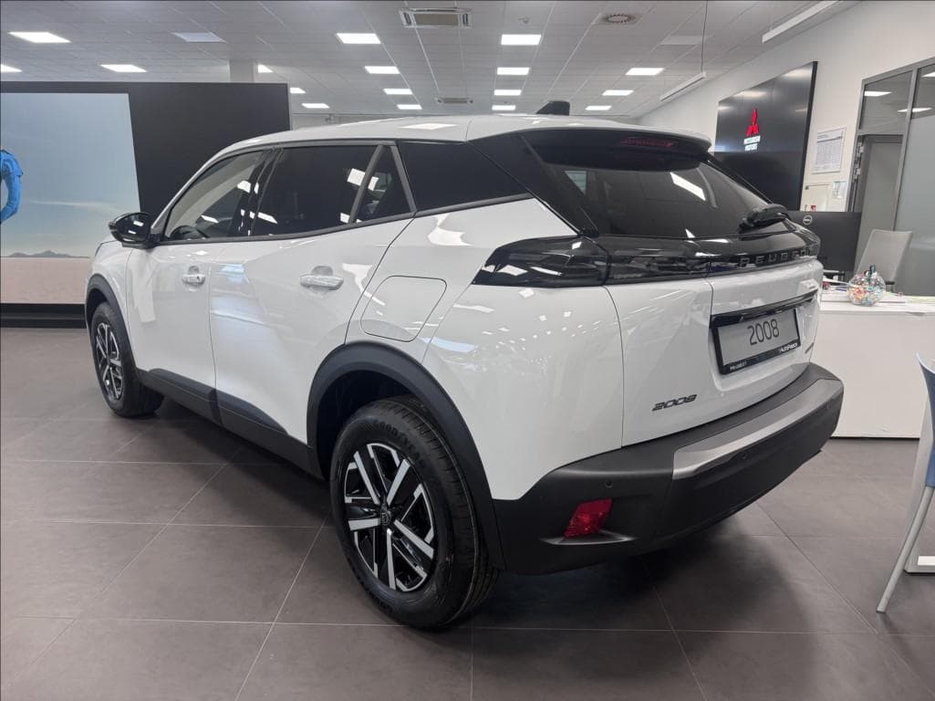 2026 Peugeot 2008 - 3