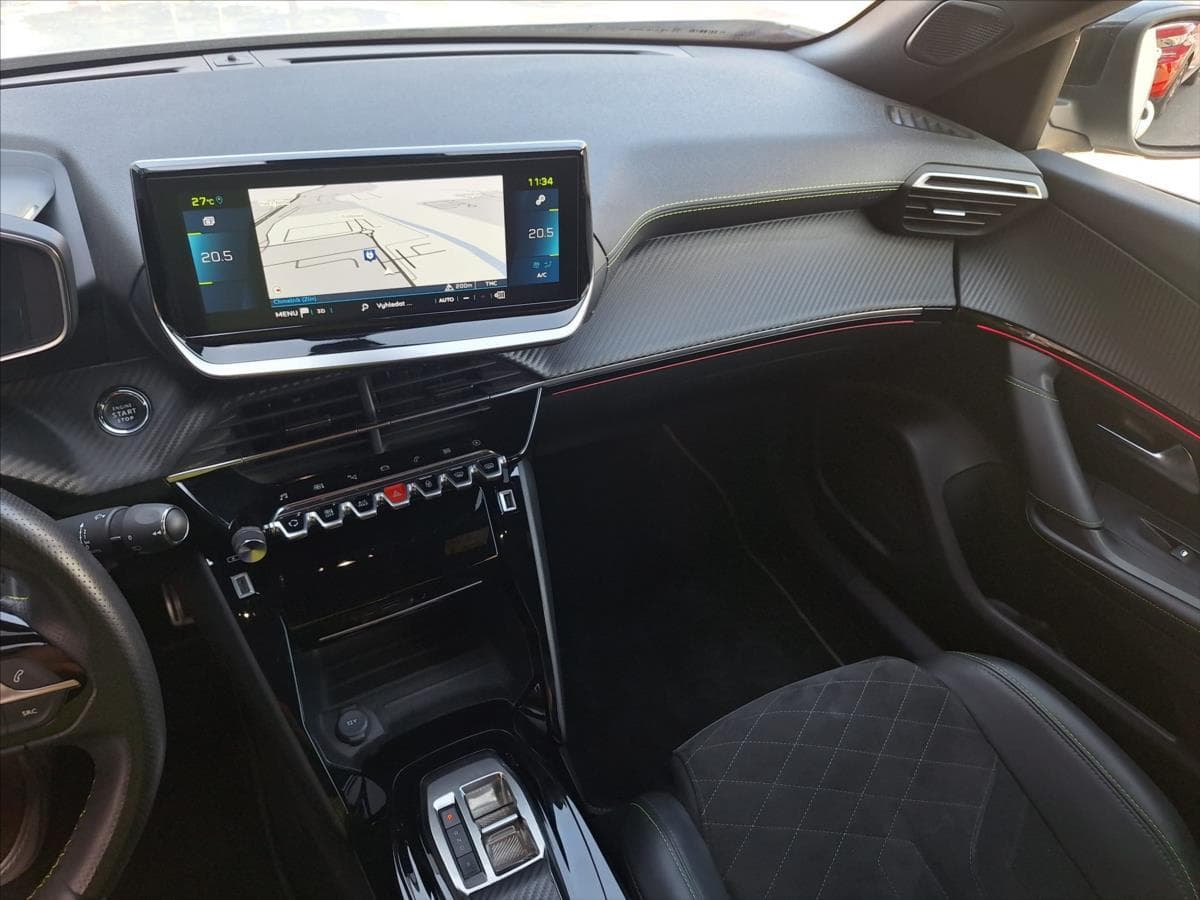 2022 Peugeot 2008 - 12
