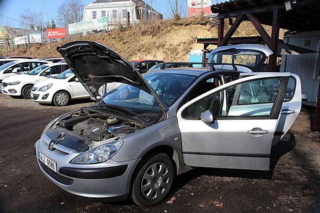 2002 Peugeot 307 - 19