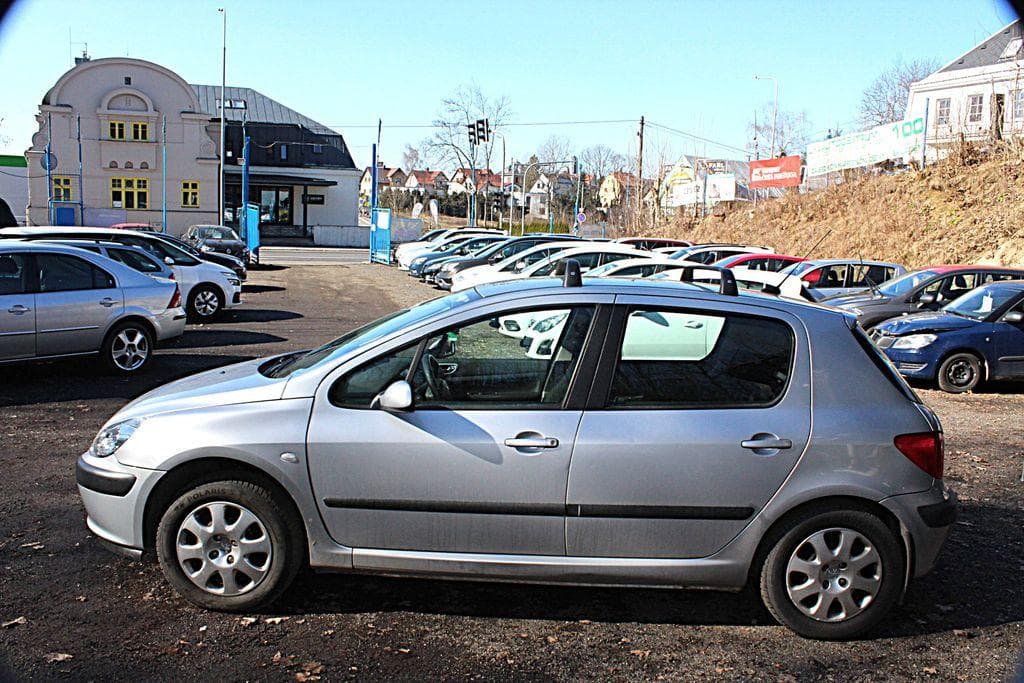 2002 Peugeot 307 - 8