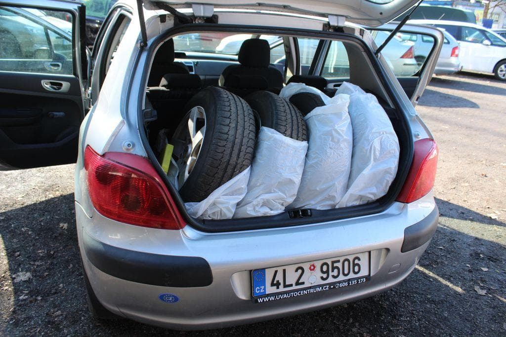 2002 Peugeot 307 - 13