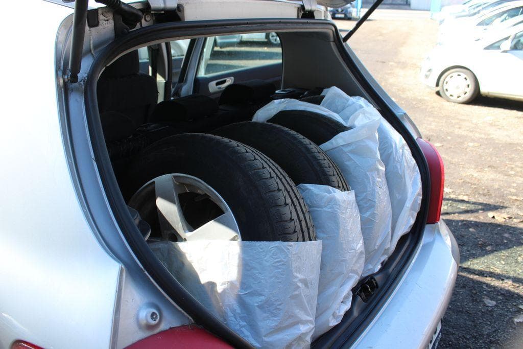 2002 Peugeot 307 - 11