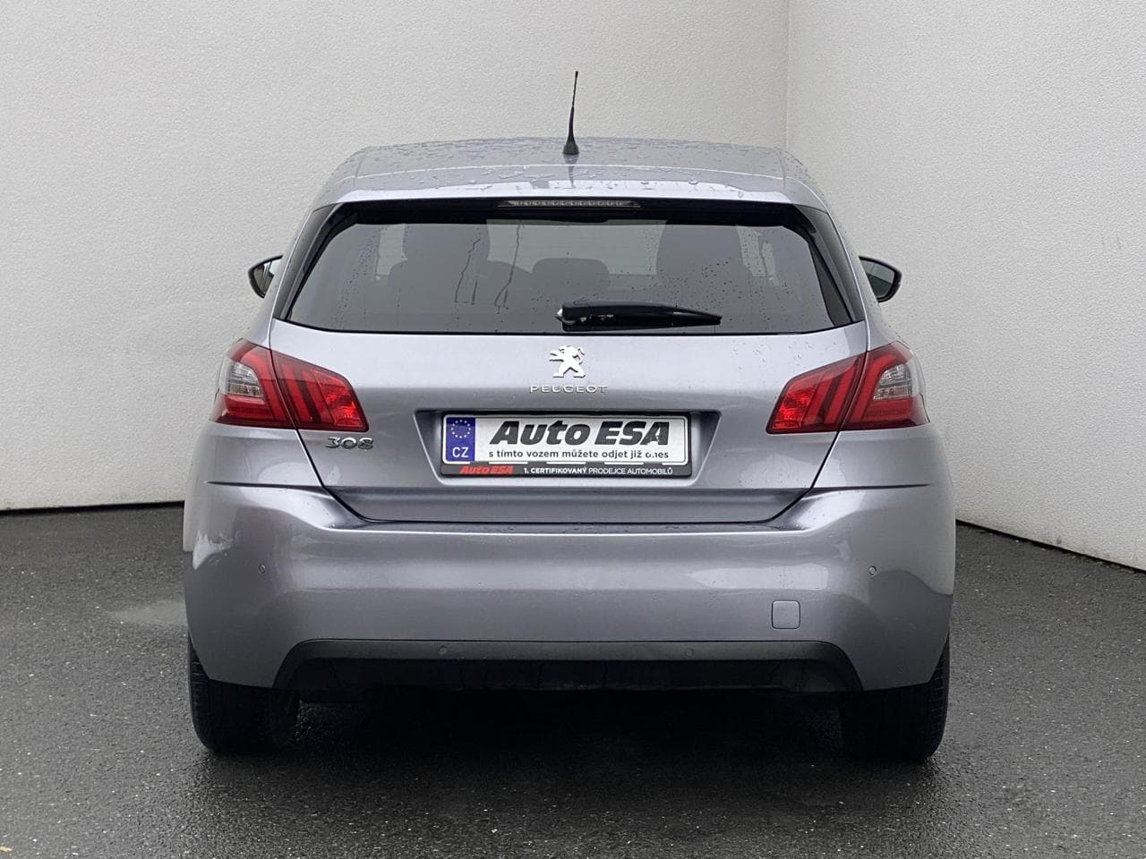2018 Peugeot 308 - 5