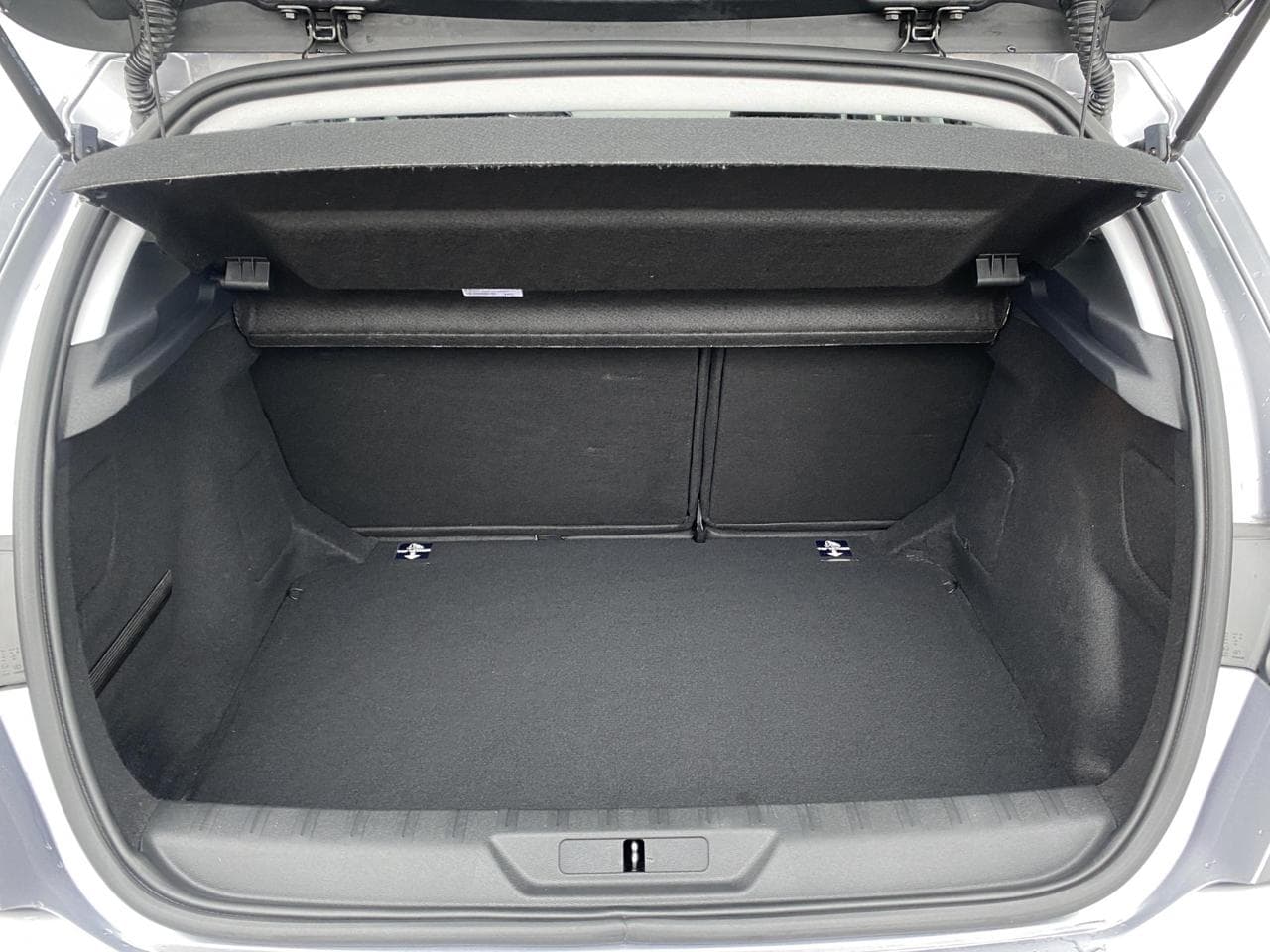 2018 Peugeot 308 - 7