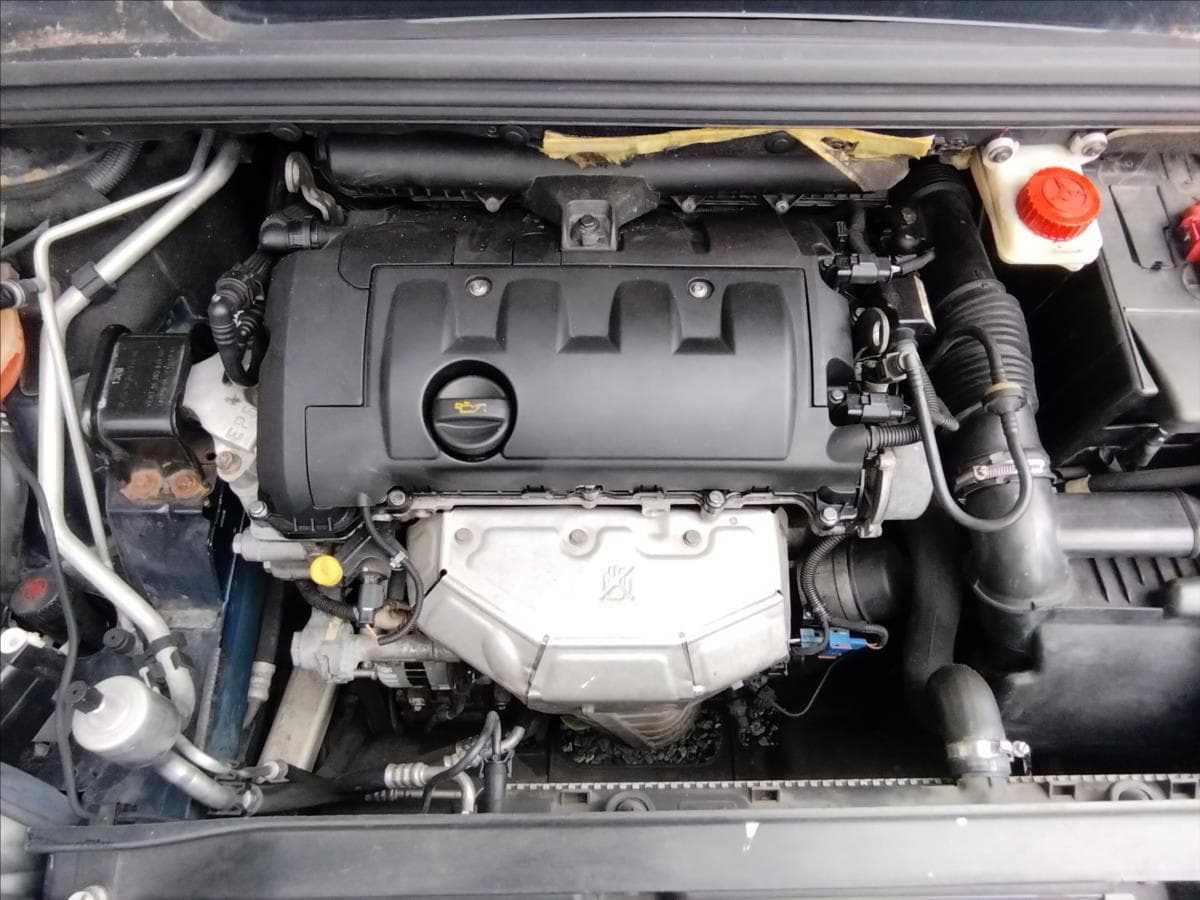 2010 Peugeot 308 - 20