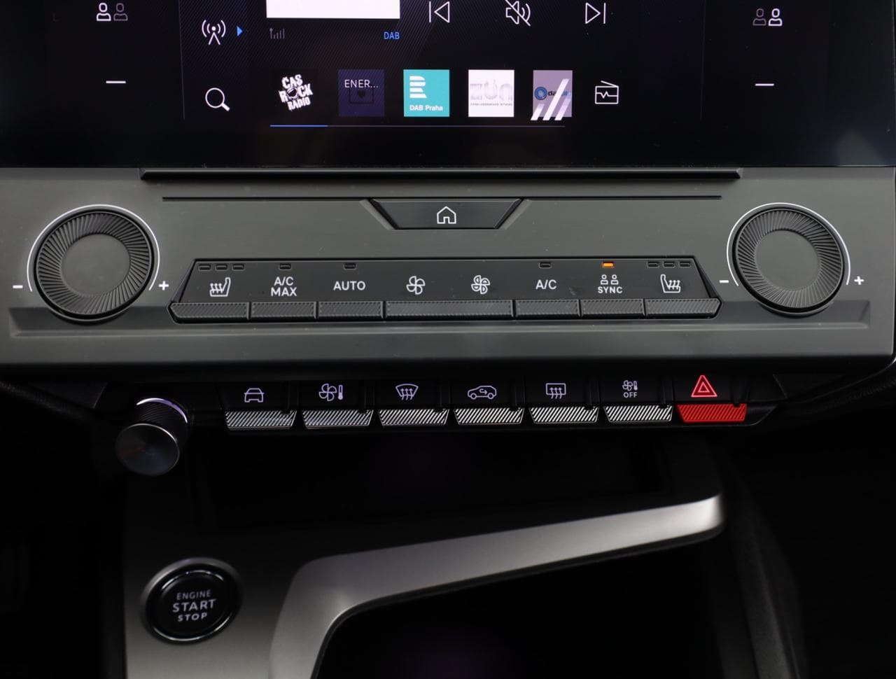 2022 Peugeot 308 - 18