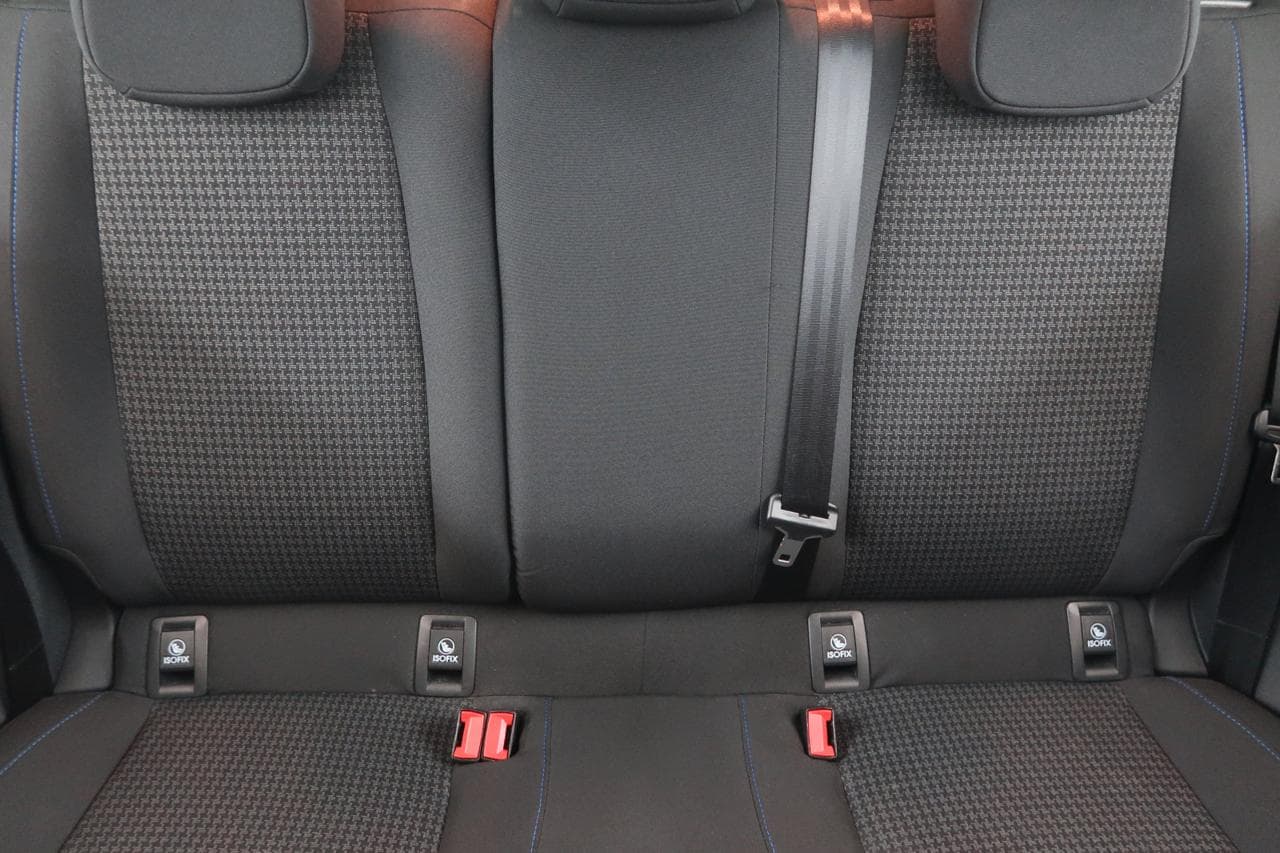 2018 Peugeot 308 - 14