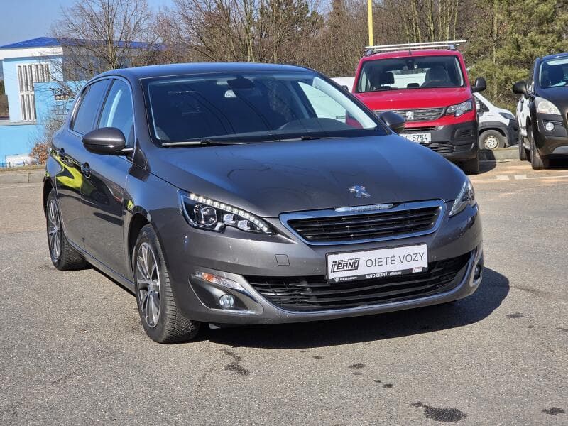 2017 Peugeot 308 - 7