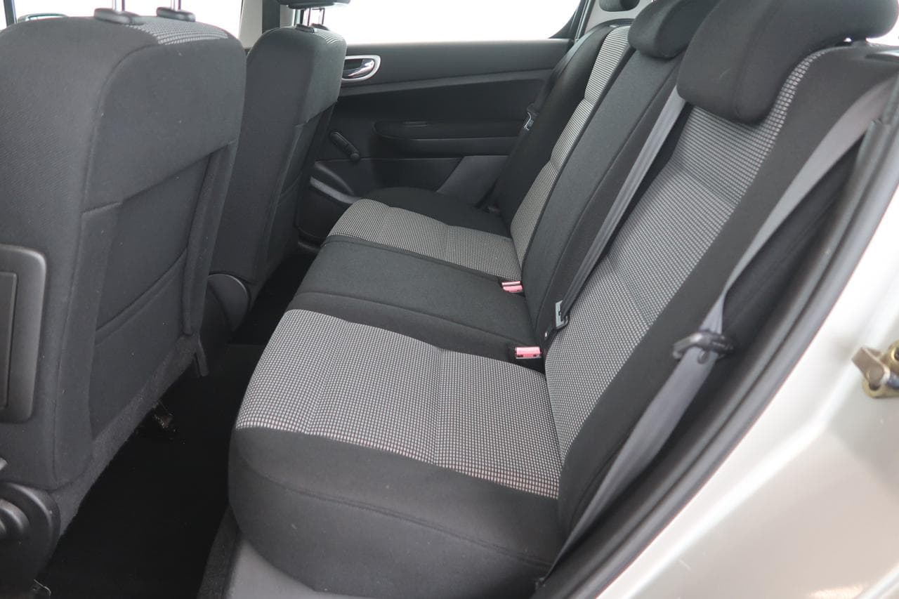 2006 Peugeot 307 - 15