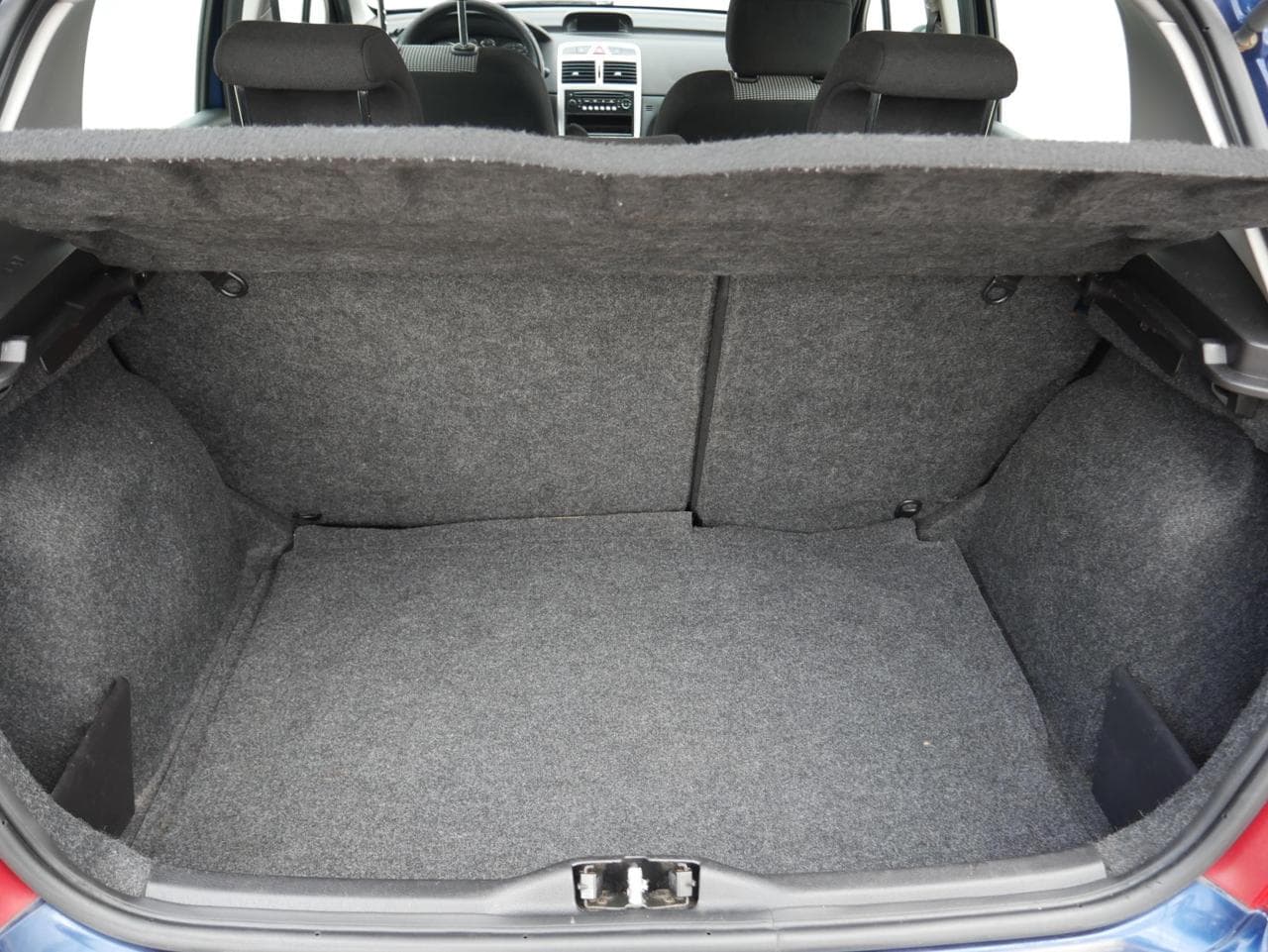 2006 Peugeot 307 - 13